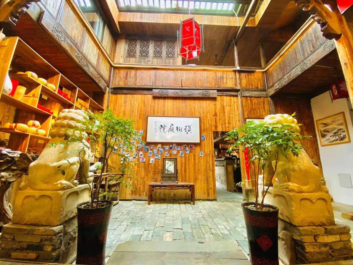 Apartmán Old Street Courtyard Žluté hory Exteriér fotografie